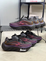 adidas Superboost Purple Brown vista 3