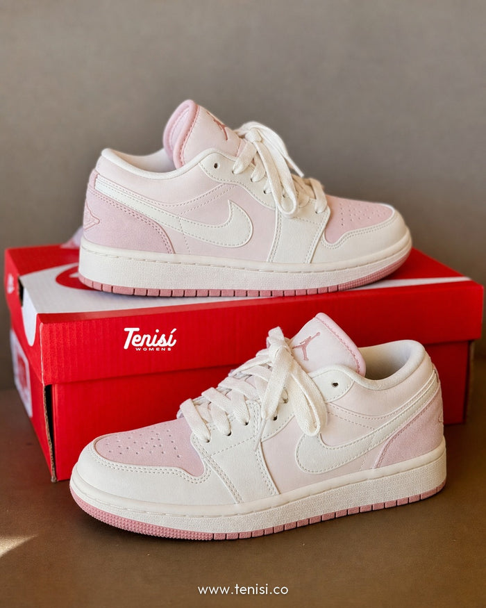Nike Air Jordan 1 Low “Barely Rose” look 1