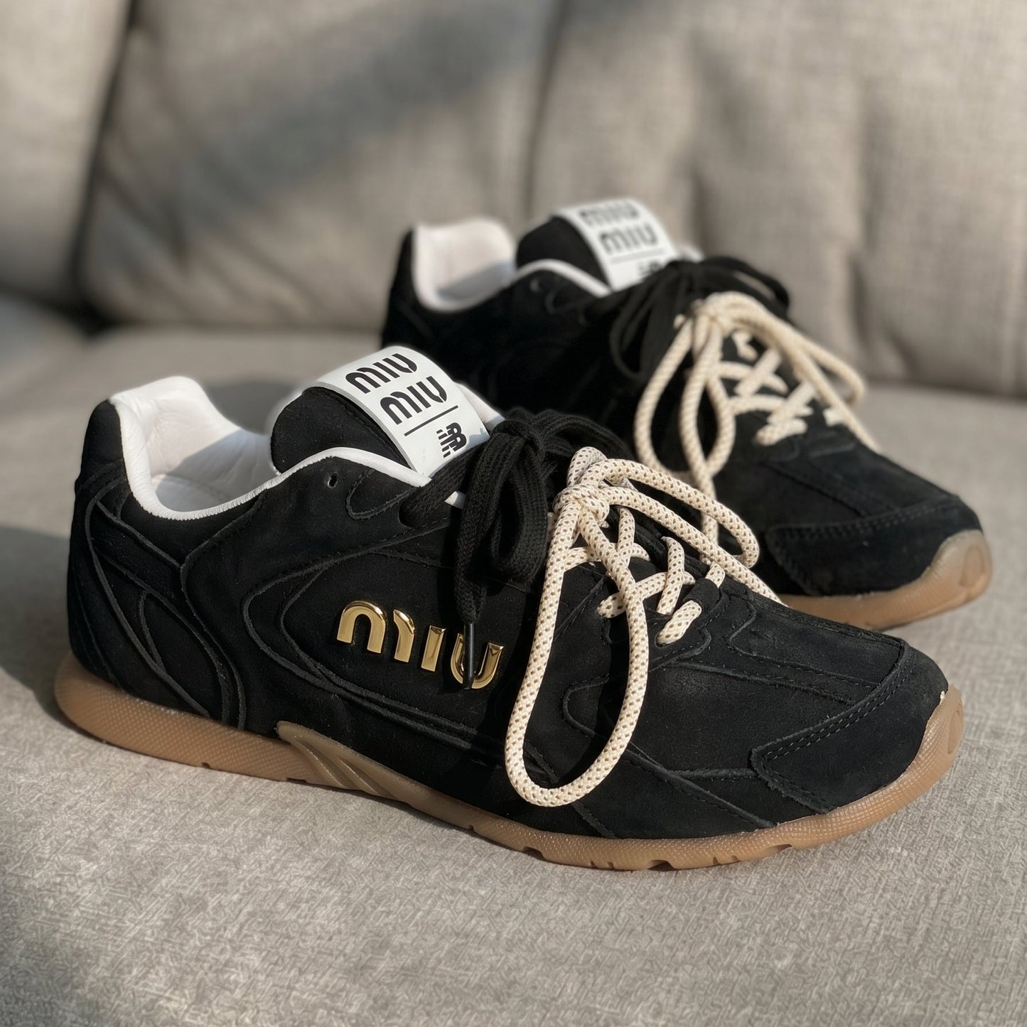 MiuMiu Plume para mujer en Colombia - pago contra entrega envío gratis TENISI