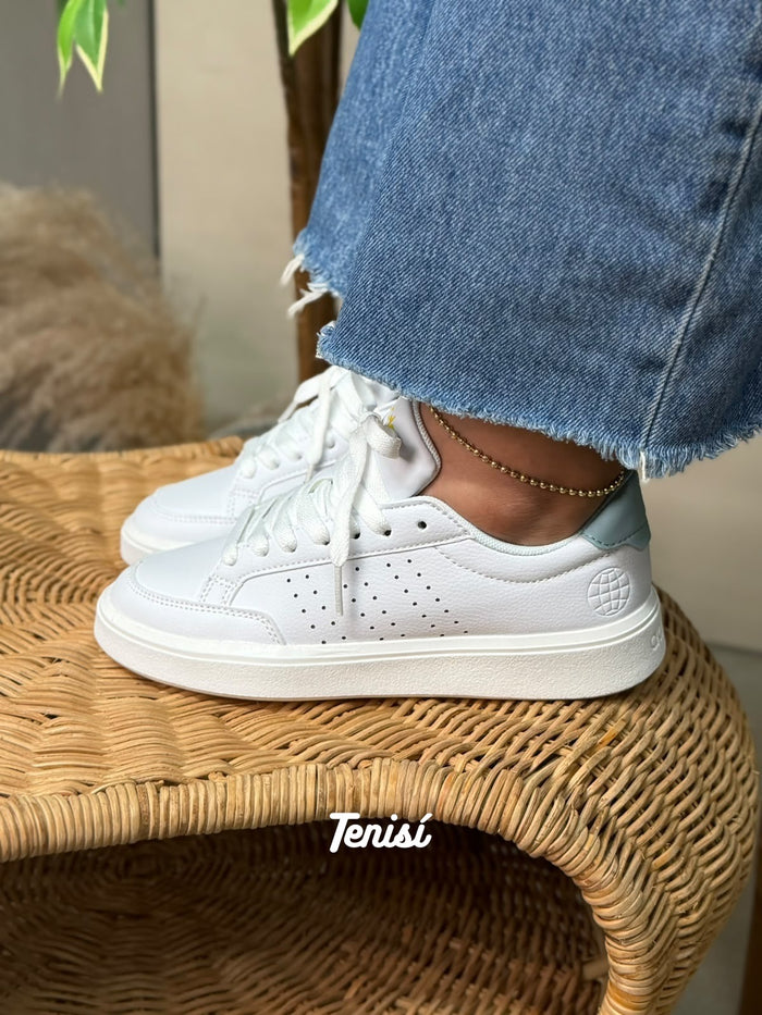 adidas Court “Blanco / Menta” look 1